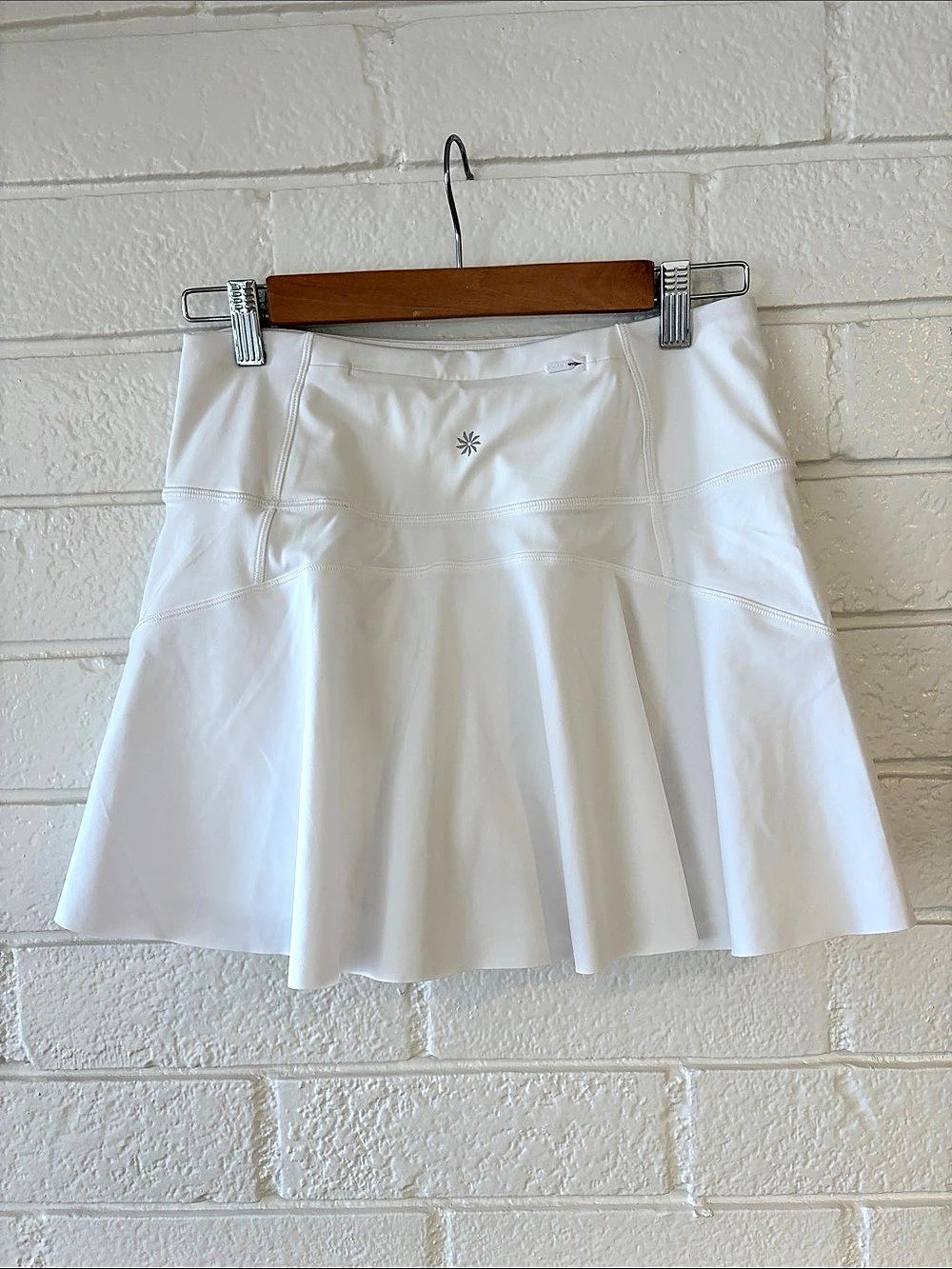 Athleta Ace Tennis Skort 13 1/2" White Small NWT